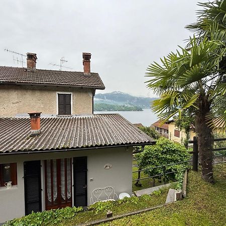 Casa Zoe Apartman Ameno Kültér fotó