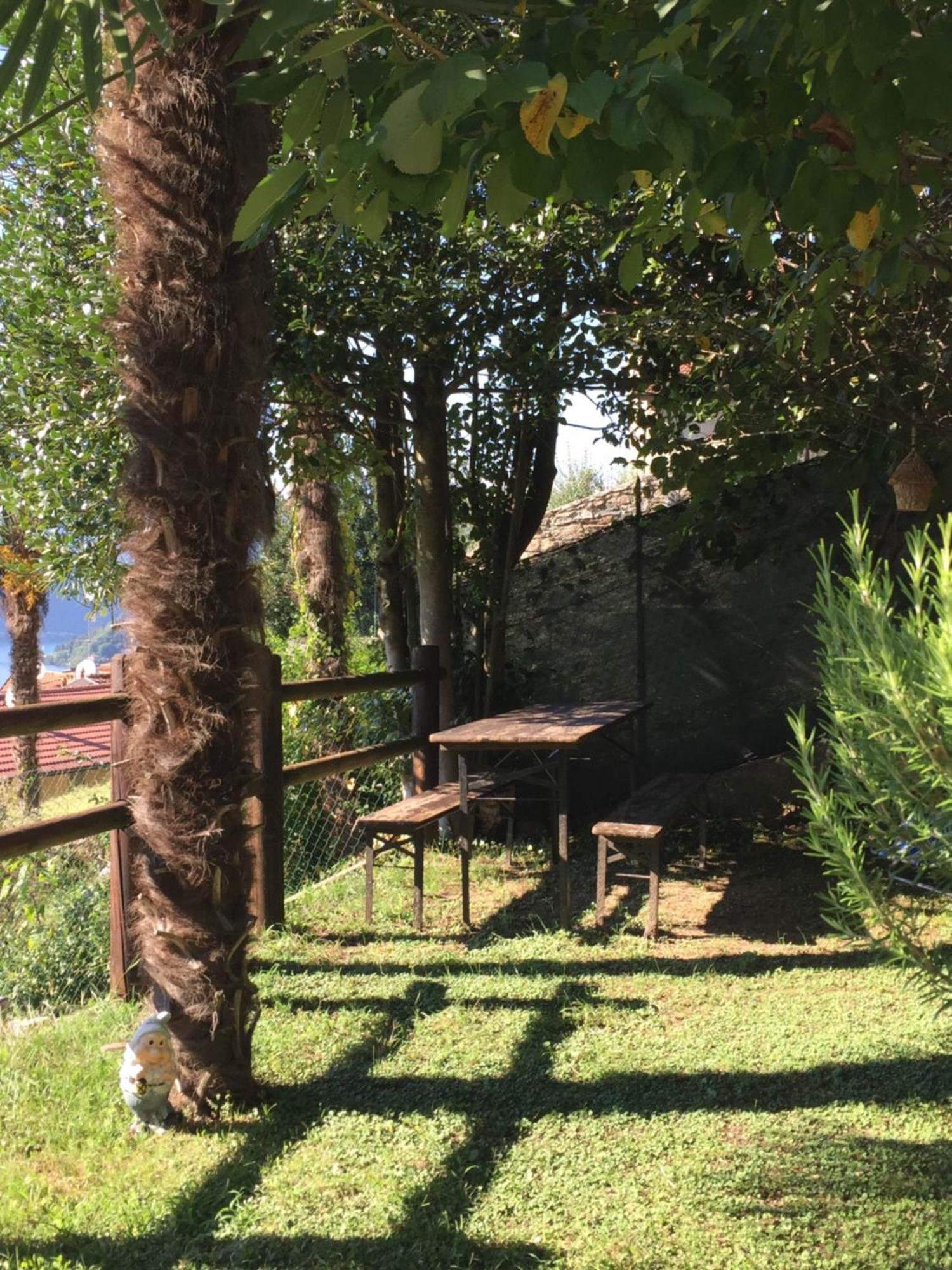 Casa Zoe Apartman Ameno Kültér fotó
