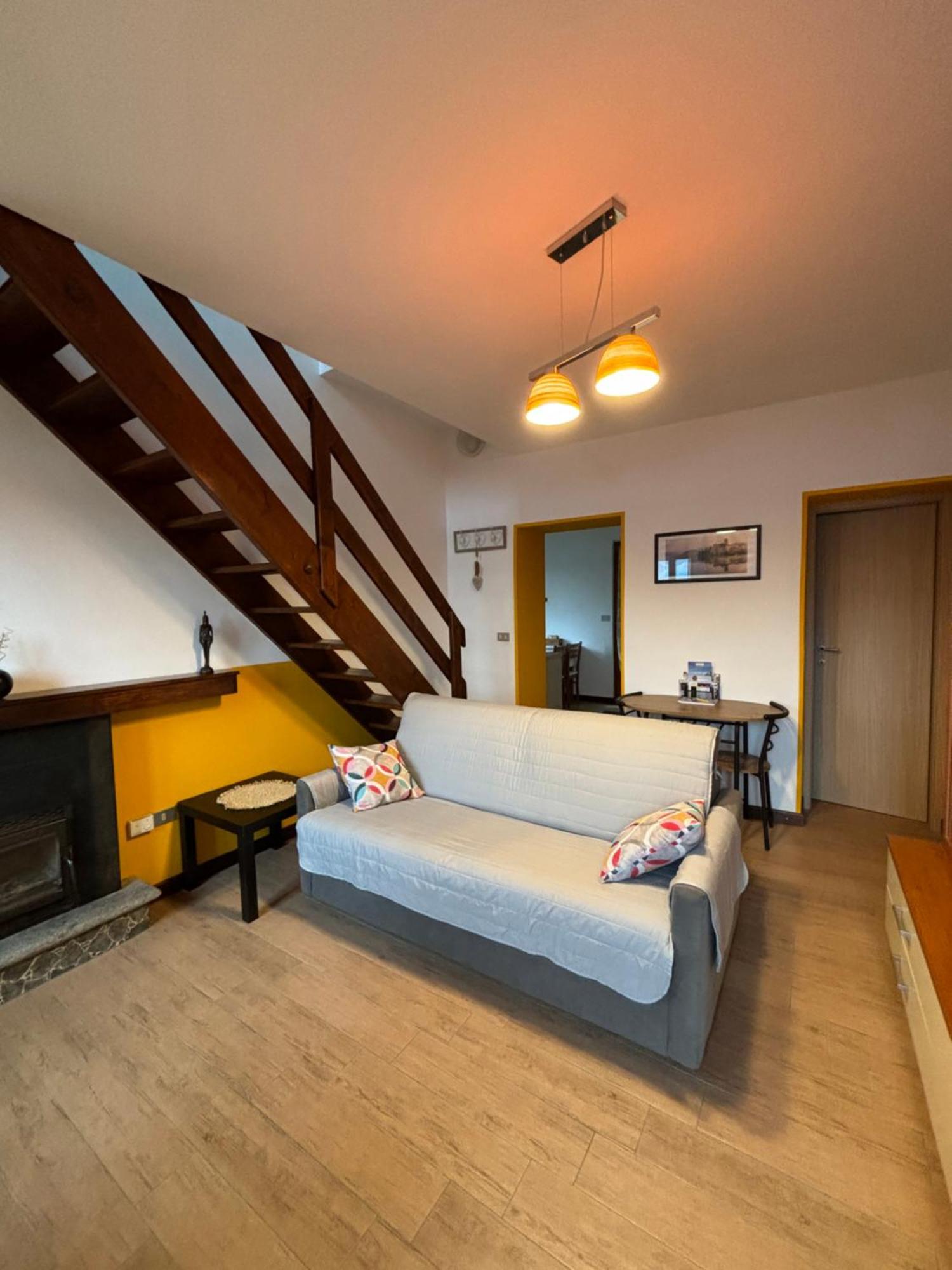 Casa Zoe Apartman Ameno Kültér fotó