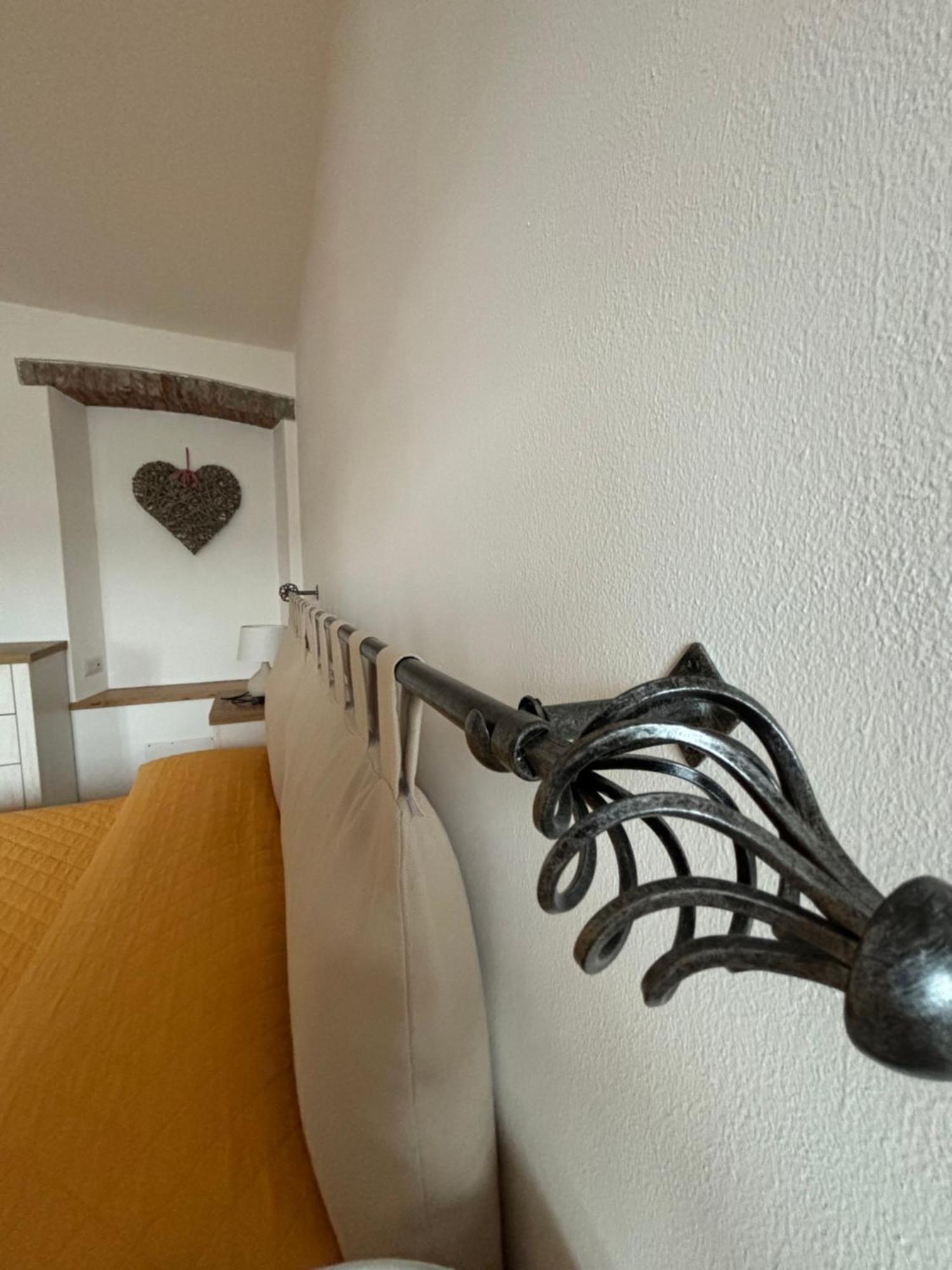 Casa Zoe Apartman Ameno Kültér fotó