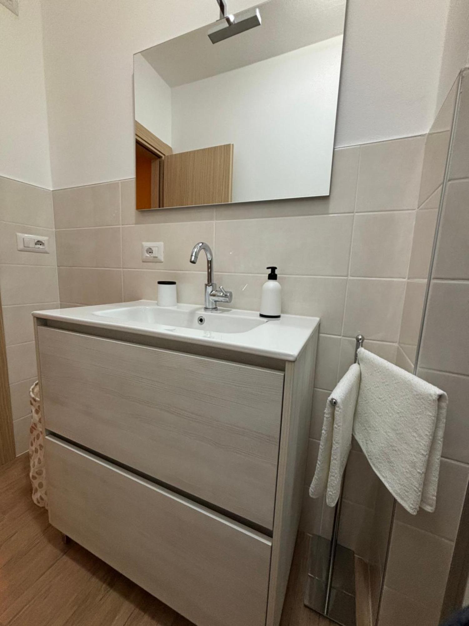 Casa Zoe Apartman Ameno Kültér fotó